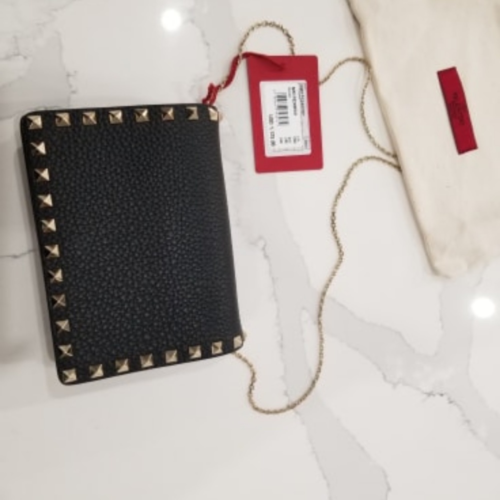 Sold Tradesy Valentino Rockstud Chain Pouch - Picture 5 of 7